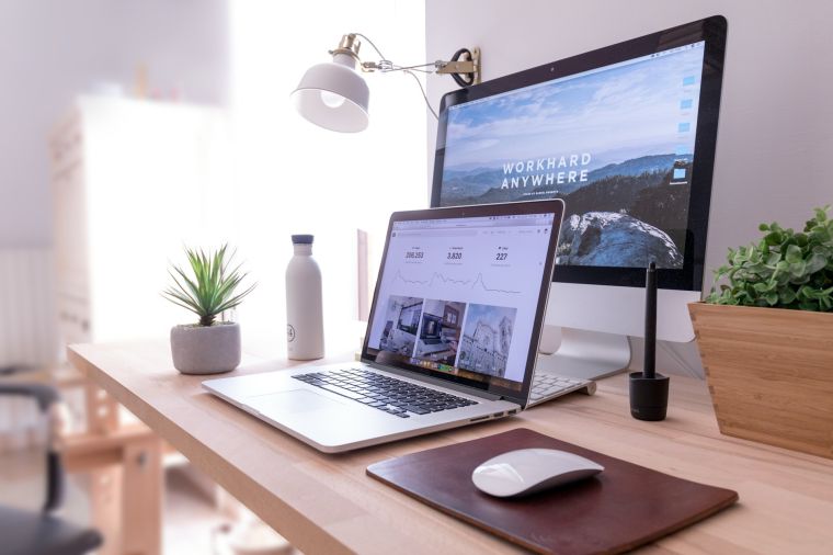 Van visitekaartje naar communicatiehub